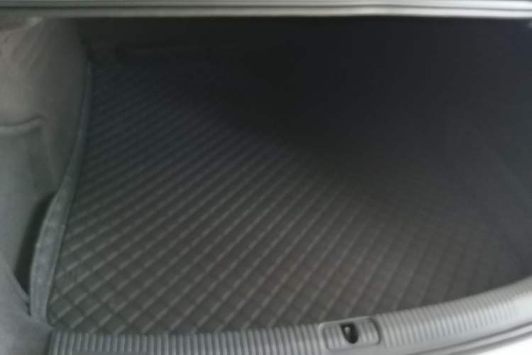 Used Audi A4L 2020 40 TFSI Fashion Dynamic Model Trunk