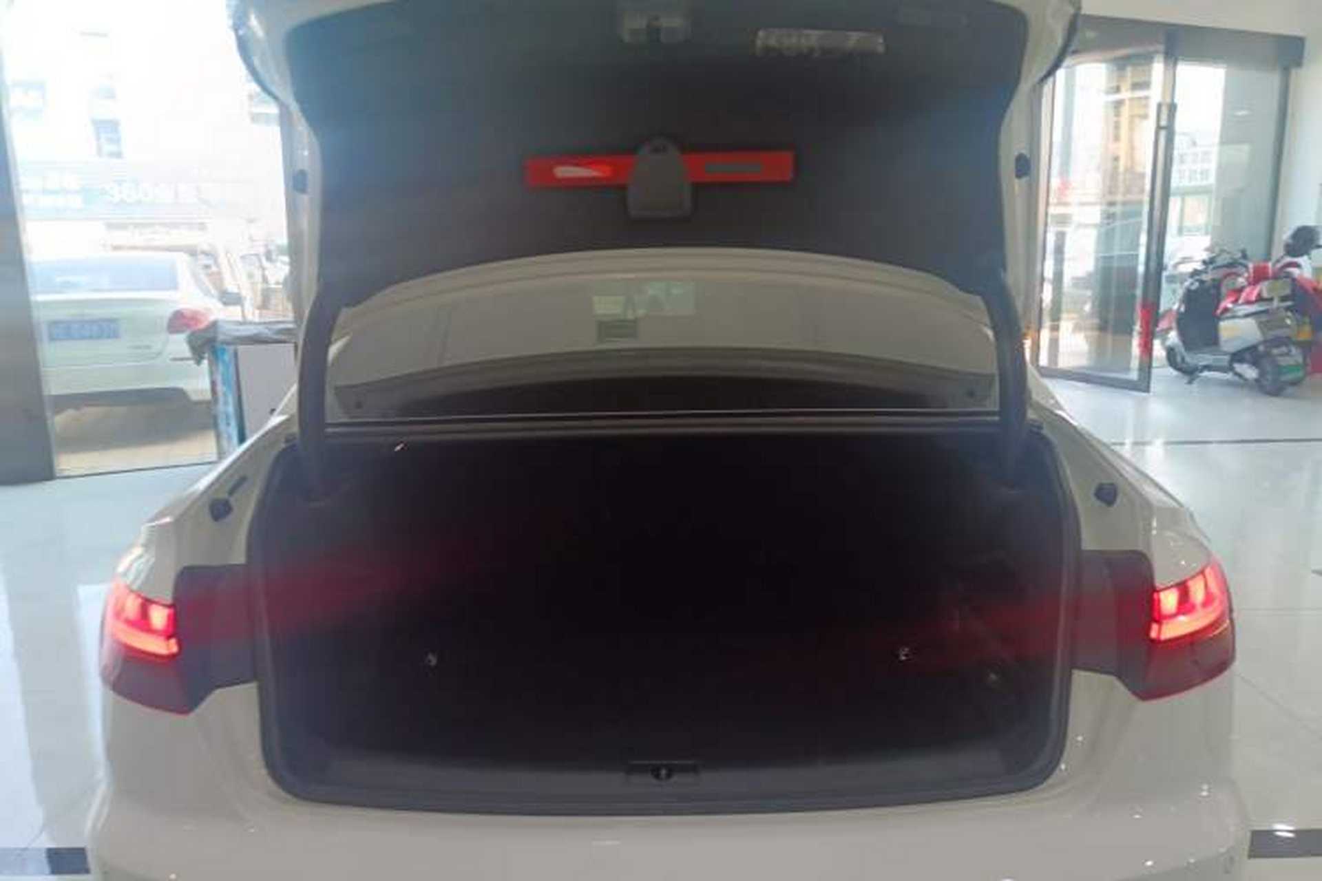 Used Audi A4L 2020 40 TFSI Fashion Dynamic Model Trunk