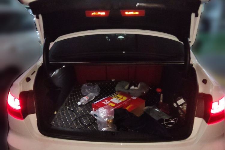 Used Audi A4L 2020 40 TFSI Fashion Dynamic Model Trunk