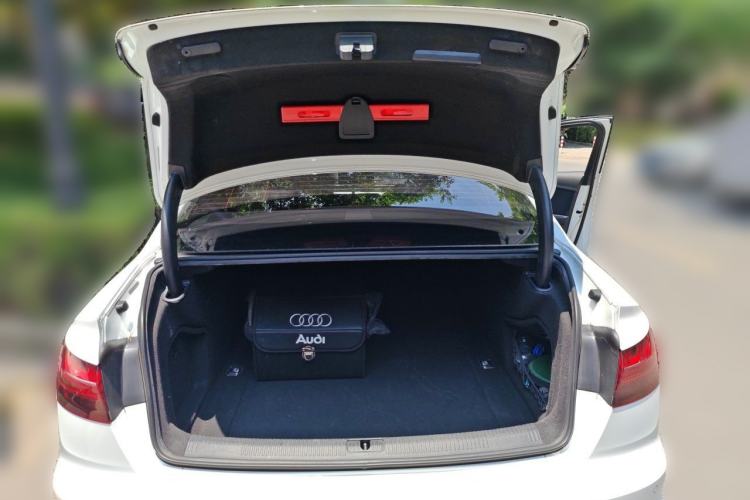 Used Audi A4L 2020 40 TFSI Fashion Dynamic Model Trunk