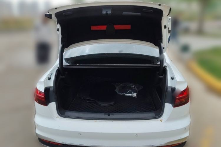 Used Audi A4L 2020 40 TFSI Fashion Dynamic Model Trunk