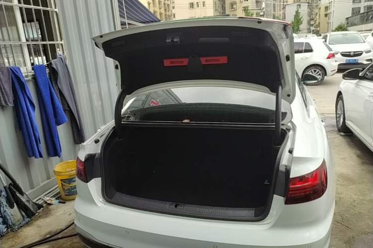 Used Audi A4L 2020 40 TFSI Fashion Dynamic Model Trunk