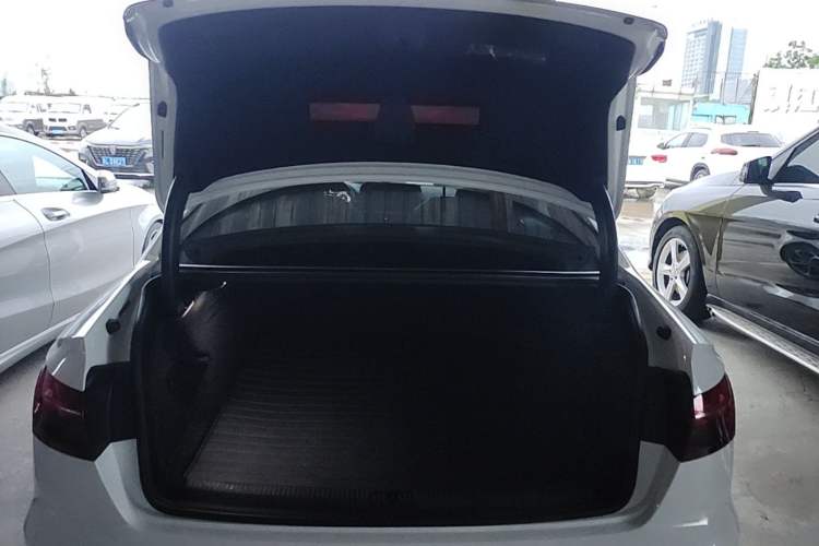 Used Audi A4L 2020 40 TFSI Fashion Dynamic Model Trunk