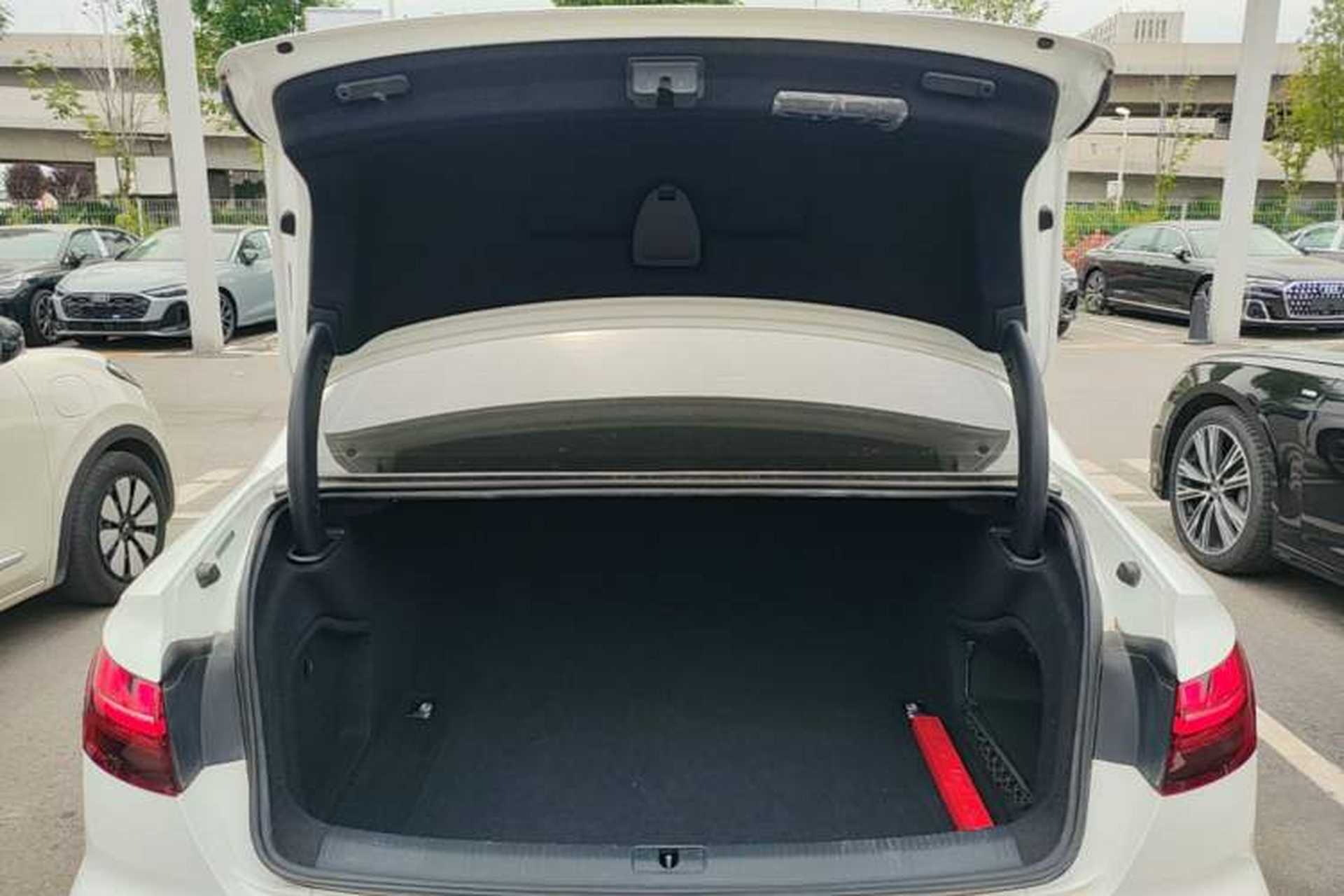 Used Audi A4L 2020 40 TFSI Fashion Dynamic Model Trunk