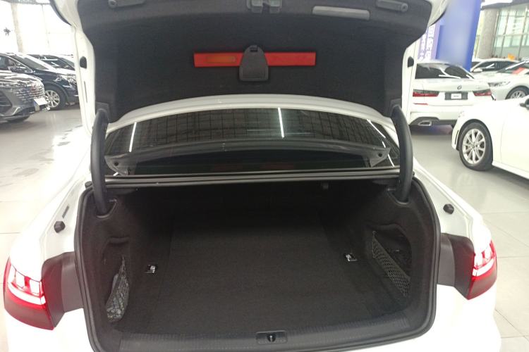 Used Audi A4L 2020 40 TFSI Luxury Dynamic Model Trunk