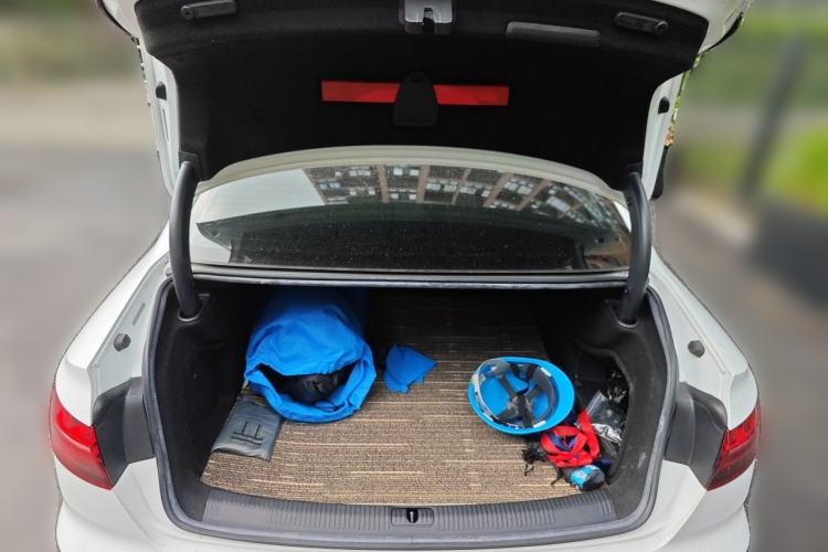 Used Audi A4L 2020 40 TFSI Fashion Dynamic Model Trunk