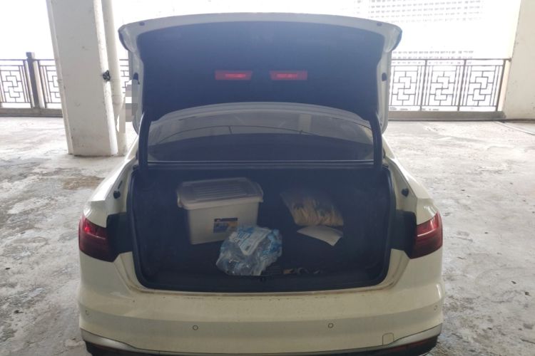 Used Audi A4L 2020 40 TFSI Fashion Dynamic Model Trunk