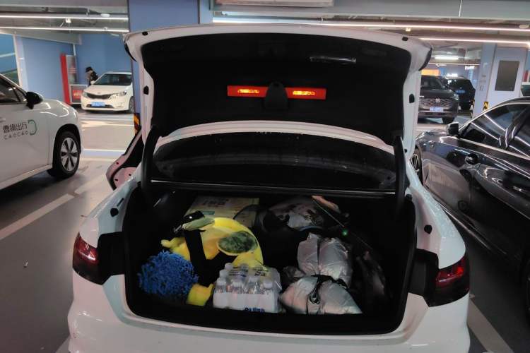 Used Audi A4L 2020 40 TFSI Fashion Dynamic Model Trunk