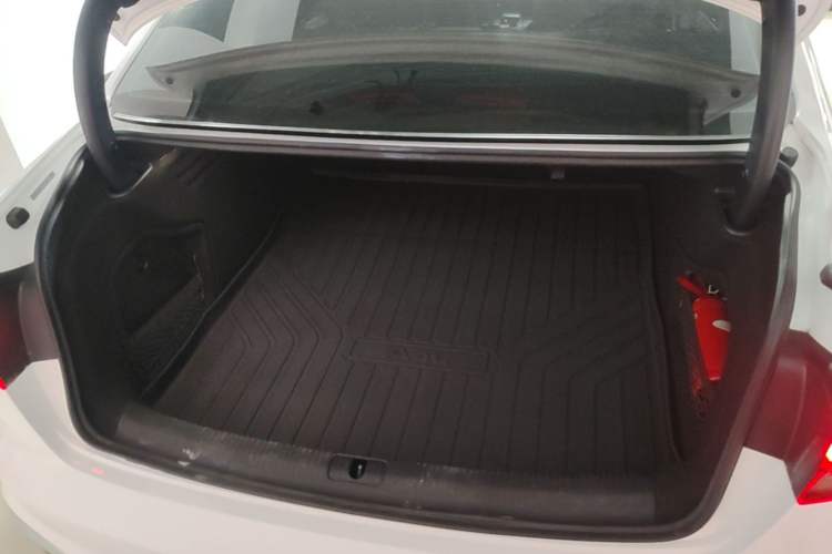 Used Audi A4L 2020 40 TFSI Fashion Dynamic Model Trunk
