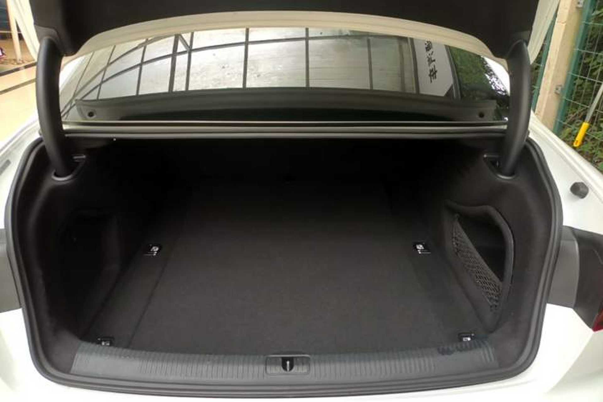 Used Audi A4L 2020 40 TFSI Fashion Dynamic Model Trunk