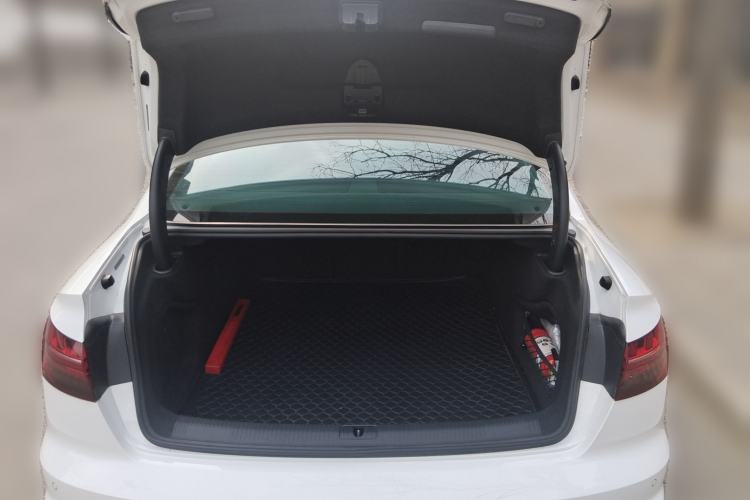 Used Audi A4L 2020 40 TFSI Fashion Dynamic Model Trunk