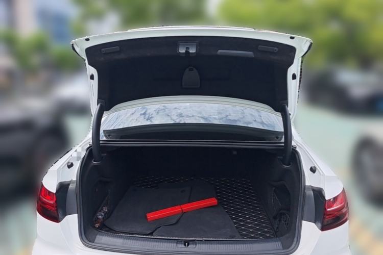 Used Audi A4L 2020 40 TFSI Fashion Dynamic Model Trunk