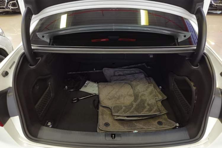 Used Audi A4L 2020 40 TFSI Luxury Dynamic Model Trunk