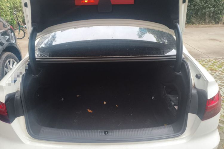 Used Audi A4L 2020 40 TFSI Fashion Dynamic Model Trunk