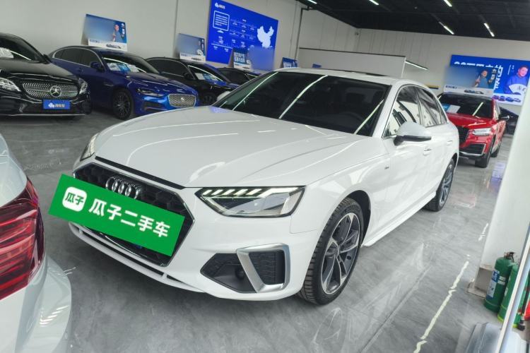 Used Audi A4L 2020 40 TFSI Fashion Dynamic Model Guazi used car, China used car export, Used car for sale, Used Audi cars, Cheapest cars for sale