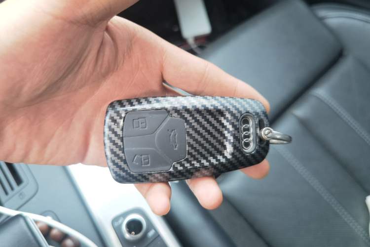 Used Audi A4L 2020 40 TFSI Luxury Dynamic Model Vehicle Key