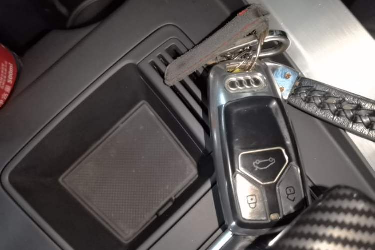 Used Audi A4L 2020 40 TFSI Fashion Dynamic Model Vehicle Key