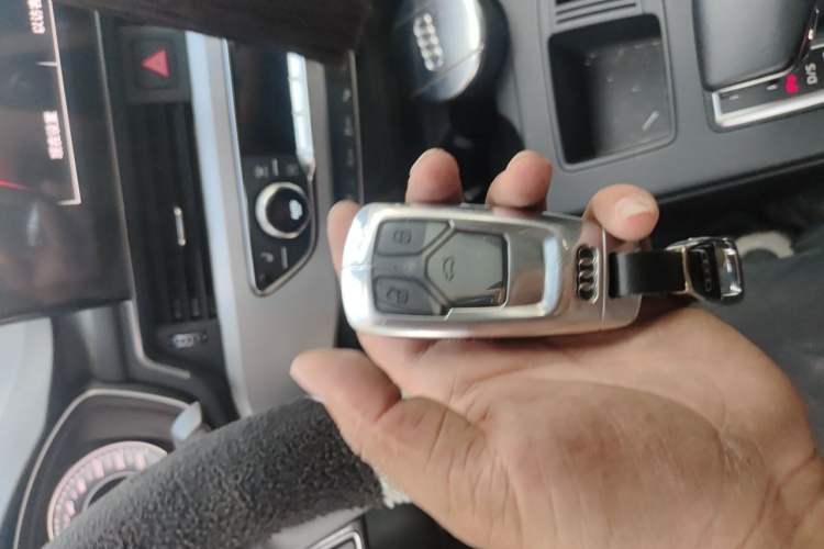 Used Audi A4L 2020 40 TFSI Luxury Dynamic Model Vehicle Key