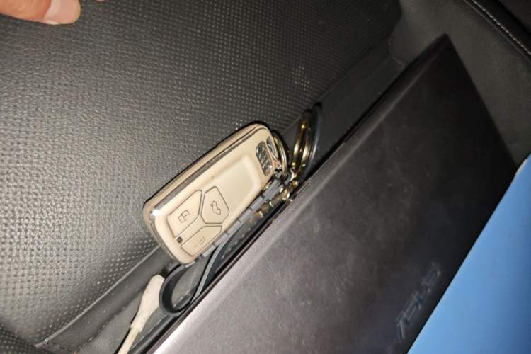 Used Audi A4L 2020 40 TFSI Fashion Dynamic Model Vehicle Key