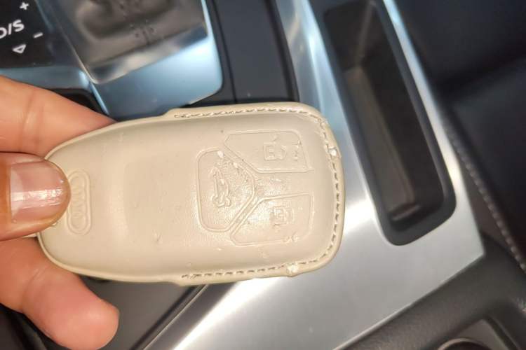 Used Audi A4L 2020 40 TFSI quattro Luxury Dynamic Model Vehicle Key
