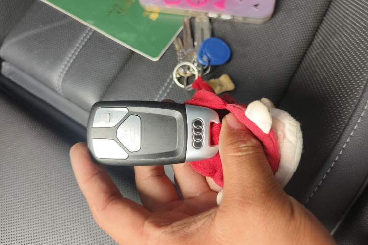Used Audi A4L 2020 40 TFSI Luxury Dynamic Model Vehicle Key