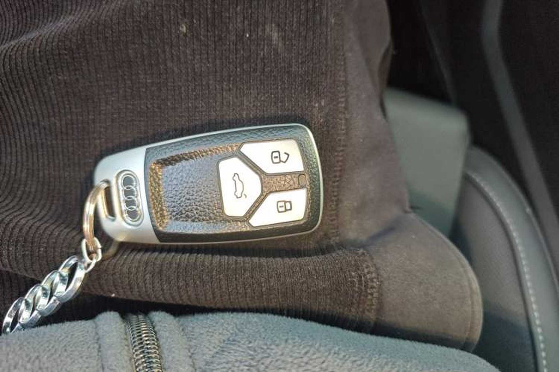 Used Audi A4L 2020 40 TFSI Fashion Dynamic Model Vehicle Key