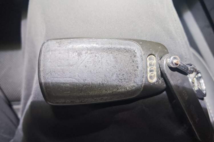 Used Audi A4L 2020 40 TFSI Luxury Dynamic Model Vehicle Key