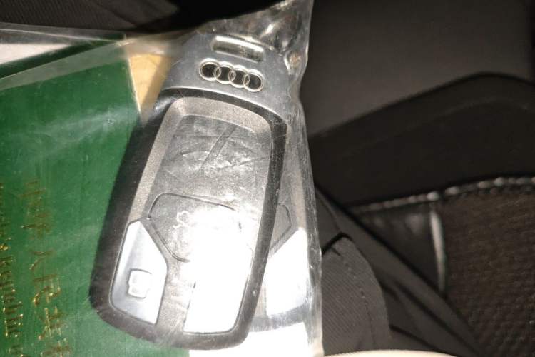 Used Audi A4L 2020 40 TFSI Fashion Dynamic Model Vehicle Key