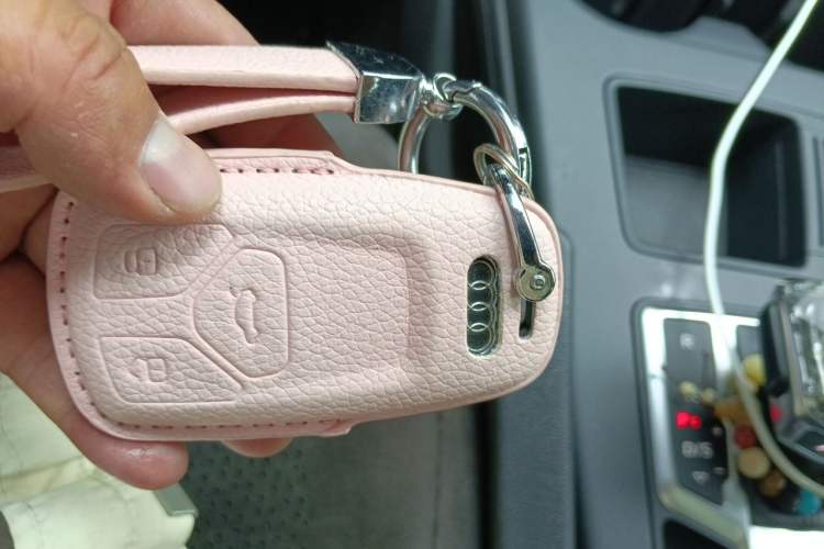 Used Audi A4L 2020 40 TFSI Luxury Dynamic Model Vehicle Key