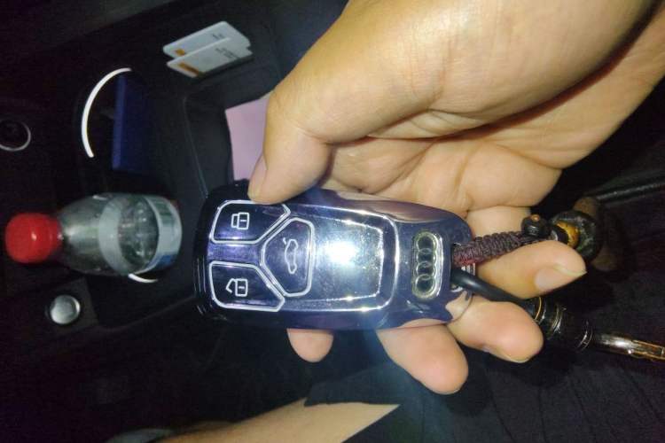 Used Audi A4L 2020 40 TFSI Fashion Dynamic Model Vehicle Key