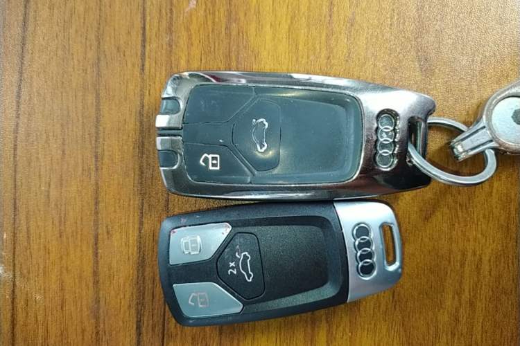 Used Audi A4L 2020 40 TFSI Fashion Dynamic Model Vehicle Key