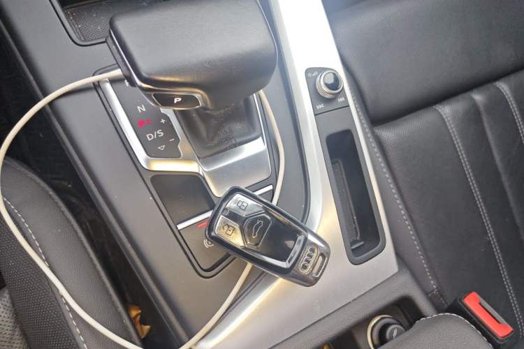 Used Audi A4L 2020 40 TFSI Fashion Dynamic Model Vehicle Key