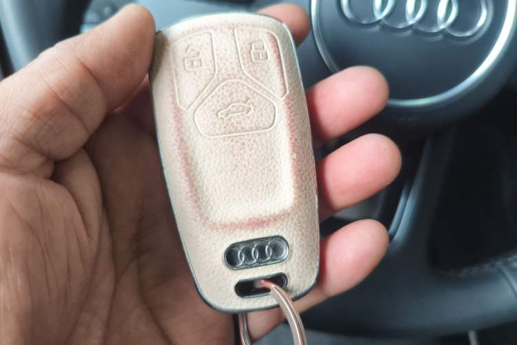 Used Audi A4L 2020 40 TFSI Fashion Dynamic Model Vehicle Key