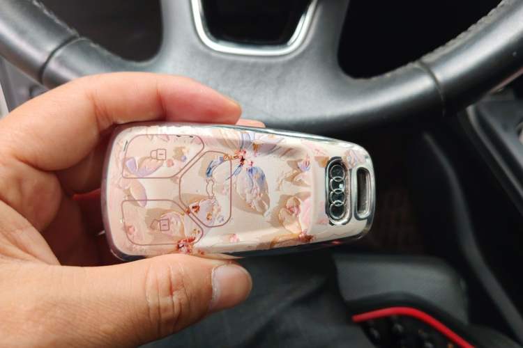 Used Audi A4L 2020 40 TFSI Fashion Dynamic Model Vehicle Key