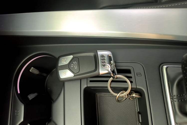 Used Audi A4L 2020 40 TFSI Fashion Dynamic Model Vehicle Key