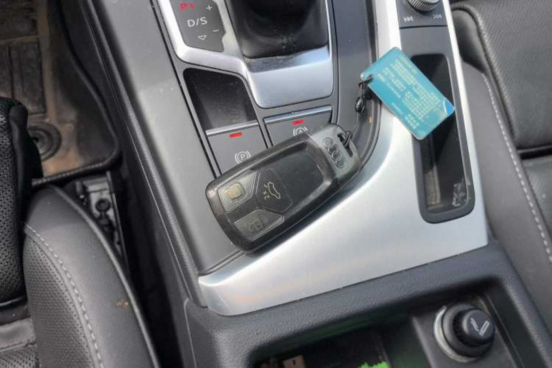 Used Audi A4L 2020 40 TFSI Fashion Dynamic Model Vehicle Key
