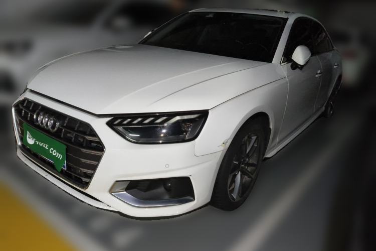 Używany Audi A4L 2020 40 TFSI Fashionable and Elegant Model Guazi used car, China used car export, Used car for sale, Used cars, Cheapest cars for sale