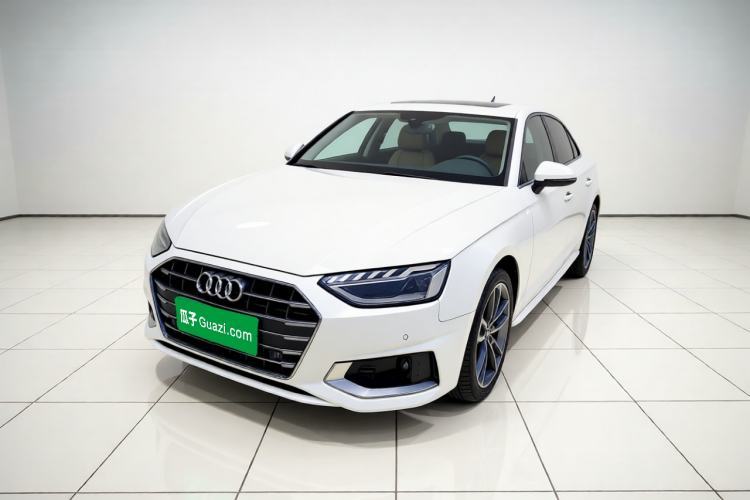 Used Audi A4L 2020 40 TFSI Fashionable and Elegant Model Guazi used car, China used car export, Used car for sale, Used cars, Cheapest cars for sale