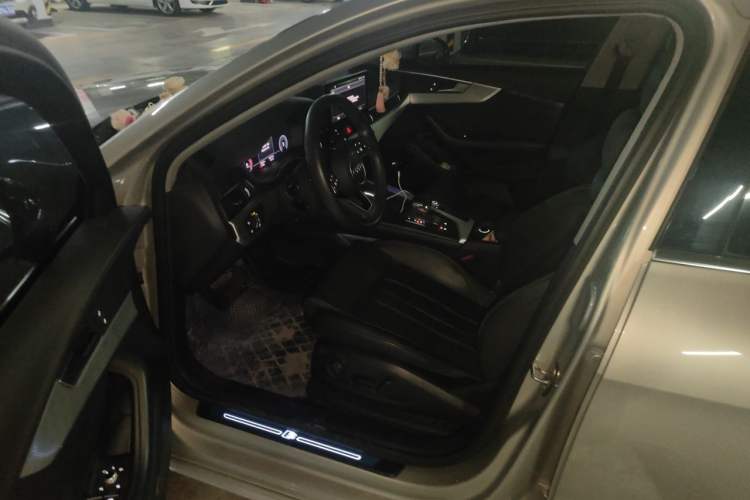 Used Audi A4L 2020 40 TFSI Fashion Dynamic Model Driver Seat