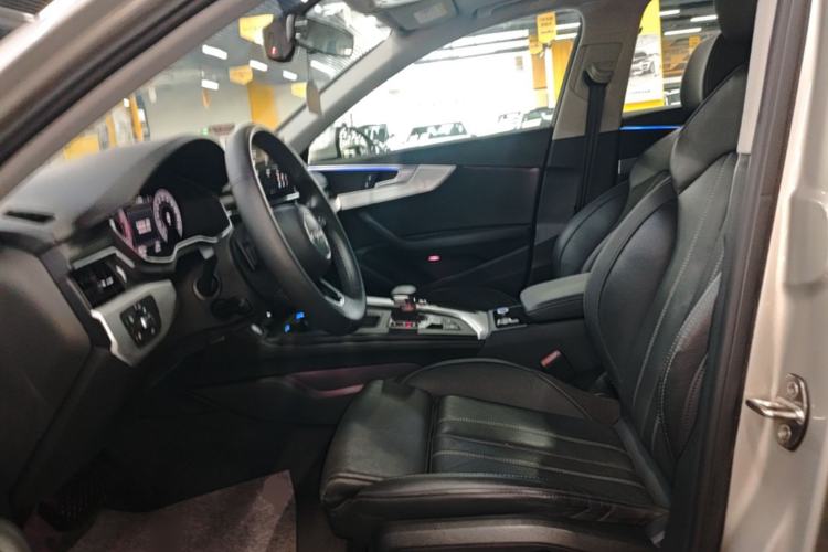 Used Audi A4L 2020 40 TFSI Fashion Dynamic Model Left Front Seat