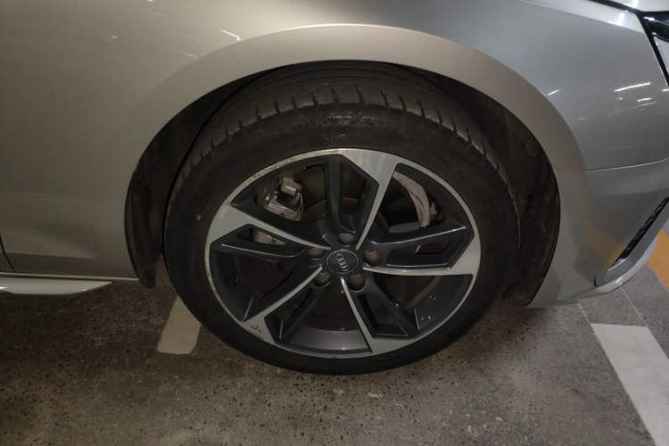 Used Audi A4L 2020 40 TFSI Fashion Dynamic Model Right Front Wheel Hub