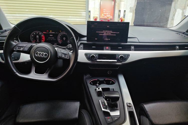 Used Audi A4L 2021 40 TFSI Enjoy Life Edition Center Console