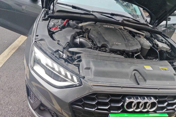 Used Audi A4L 2021 40 TFSI Enjoy Life Edition Engine Bay Right