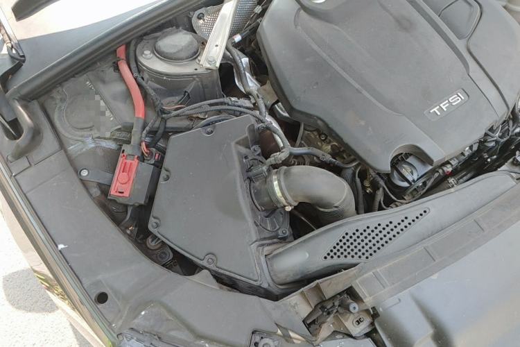 Used Audi A4L 2021 40 TFSI Enjoy Life Edition Engine Bay Right