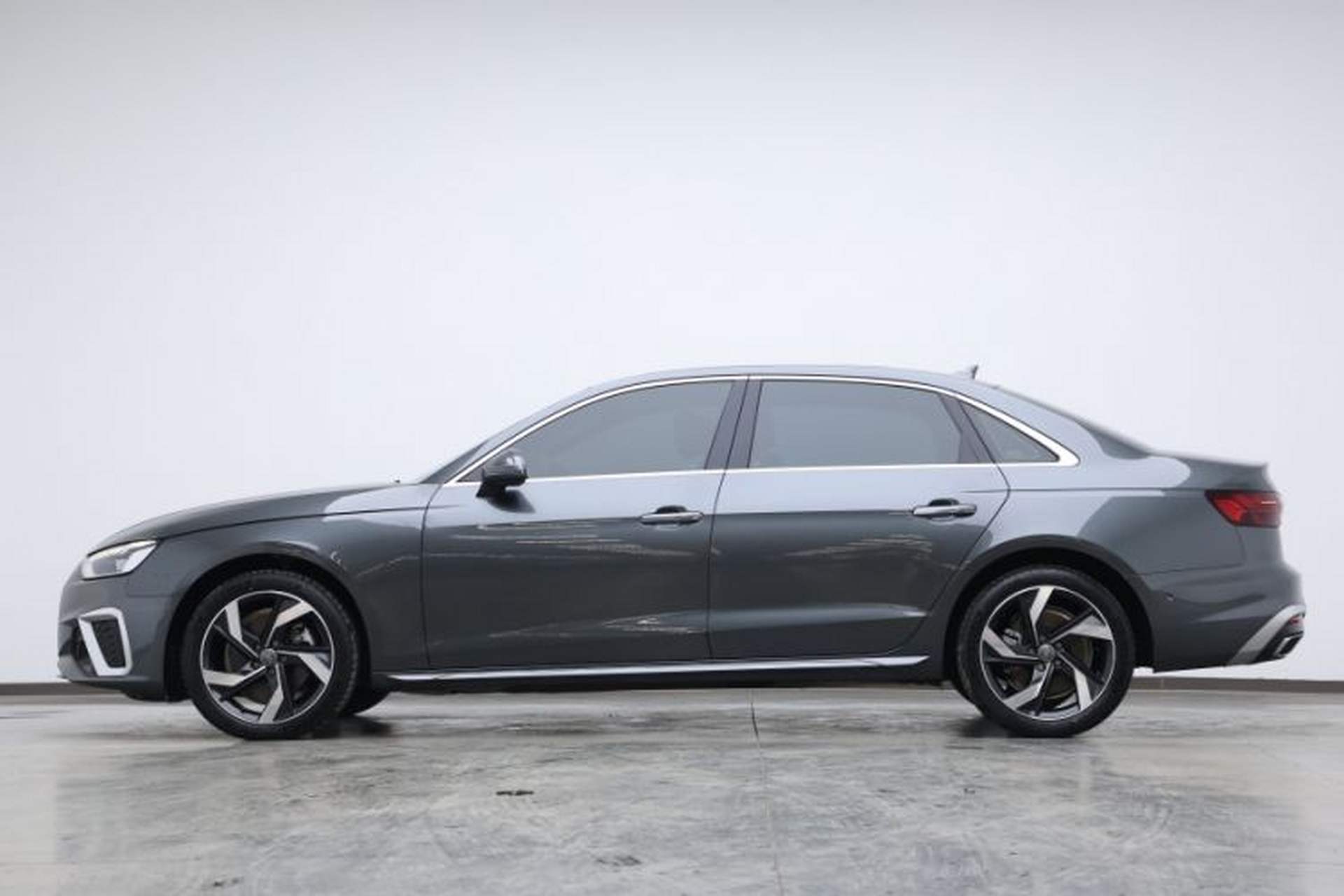 Used Audi A4L 2021 40 TFSI Enjoy Life Edition Exterior 3