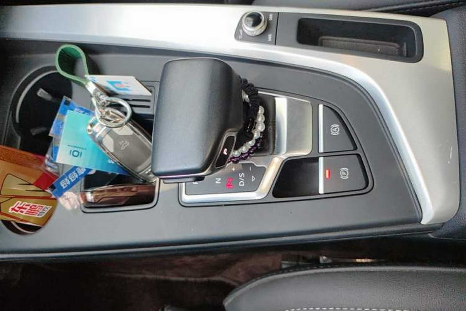 Used Audi A4L 2021 40 TFSI Enjoy Life Edition Gear Lever