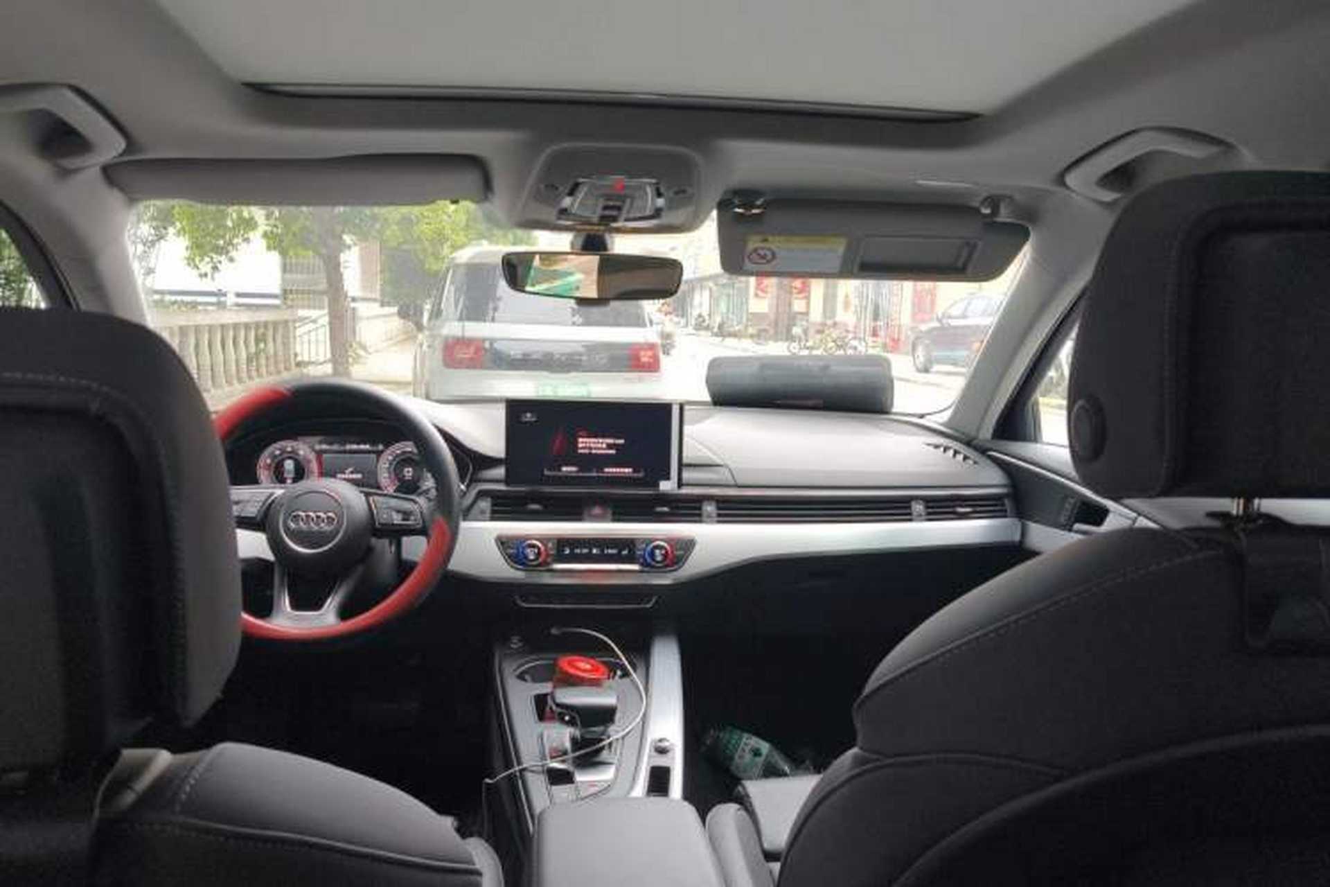 Used Audi A4L 2021 40 TFSI Enjoy Life Edition Headliner