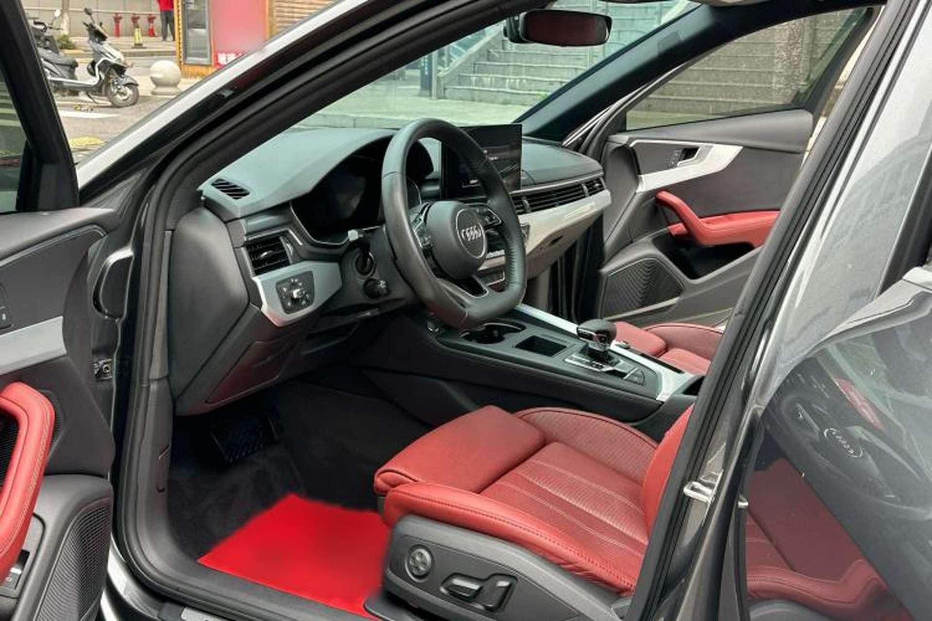 Used Audi A4L 2021 40 TFSI Enjoy Life Edition Interior 2