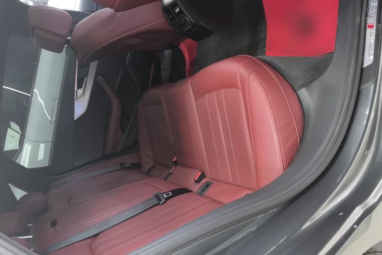 Used Audi A4L 2021 40 TFSI Enjoy Life Edition Interior 4