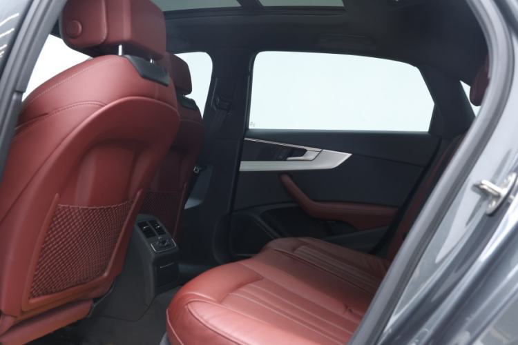 Used Audi A4L 2021 40 TFSI Enjoy Life Edition Interior 5